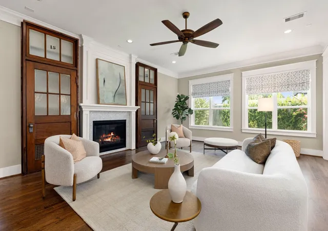 Photo 2 of Sale Pending at 6430 Rolla St, Houston, TX 77055 | MLS# 6491349 | Listing updated on 2026-09-17