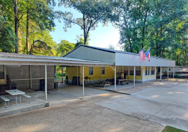 Photo 3 of Single family home for sale at 260 Rudd Rd, Hemphill, TX 75948 | MLS# 53852584 | Listing updated on 2026-09-18