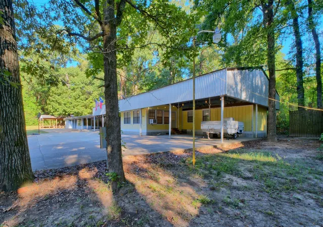 Photo 4 of Single family home for sale at 260 Rudd Rd, Hemphill, TX 75948 | MLS# 53852584 | Listing updated on 2026-09-18