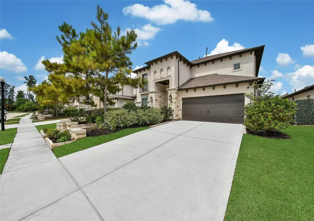 Photo 2 of Single family home for sale at 4525 Woodland Bnd Ct, Spring, TX 77386 | MLS# 80841503 | Listing updated on 2026-09-21