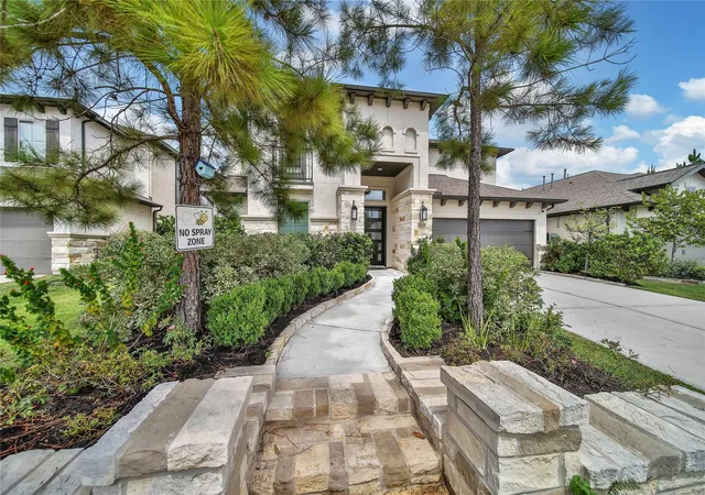 Photo 3 of Single family home for sale at 4525 Woodland Bnd Ct, Spring, TX 77386 | MLS# 80841503 | Listing updated on 2026-09-21