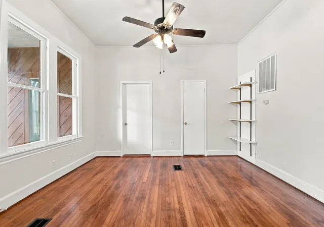Photo 3 of Multi family home for sale at 510 S Washington, Livingston, TX 77351 | MLS# 29709560 | Listing updated on 2026-09-20