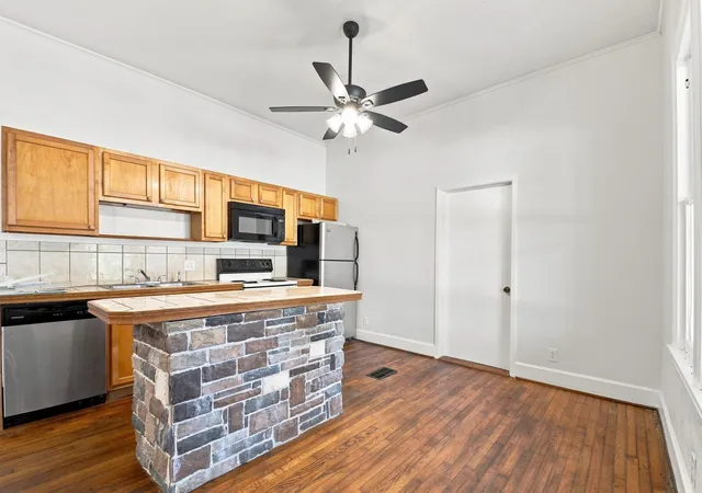 Photo 4 of Multi family home for sale at 510 S Washington, Livingston, TX 77351 | MLS# 29709560 | Listing updated on 2026-09-20