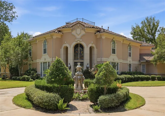 Photo 1 of Mansion for sale at 3319 Wild River Dr, Richmond, TX 77406 | MLS# 5663462 | Listing updated on 2026-09-11