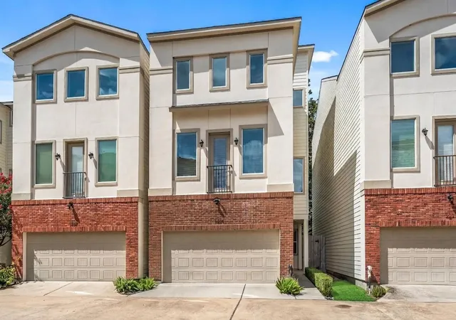 Photo 2 of Single family home for sale at 1209 Cedarpost Tree Springs Pl, Houston, TX 77055 | MLS# 80738489 | Listing updated on 2026-09-17