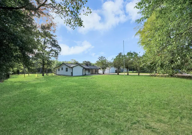 Photo 2 of Single family home for sale at 26032 Pine Oak Dr, Hockley, TX 77447 | MLS# 37094515 | Listing updated on 2026-09-21