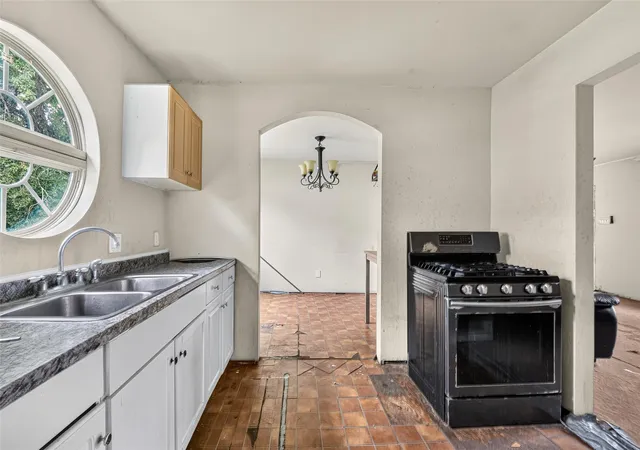 Photo 2 of Single family home for sale at 14031 Villagrove Dr, Houston, TX 77049 | MLS# 41205611 | Listing updated on 2026-09-11