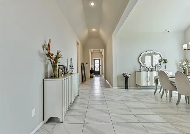 Photo 3 of Single family home for sale at 5138 Walnut Grv Ln, Manvel, TX 77578 | MLS# 67029526 | Listing updated on 2026-10-07