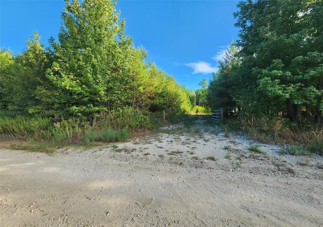 Photo 1 of Land for sale at 3997 E Fsr, Kennard, TX 75847 | MLS# 25712278 | Listing updated on 2026-09-11