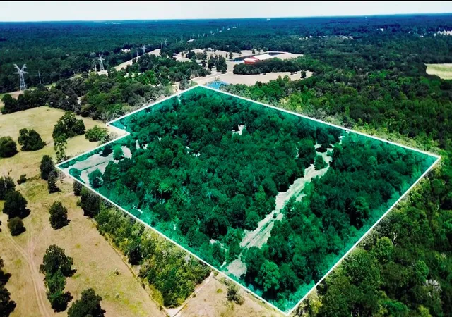 Photo 1 of Land for sale at 9846 Post Oak Cemetery Rd, Montgomery, TX 77356 | MLS# 44315312 | Listing updated on 2026-09-25