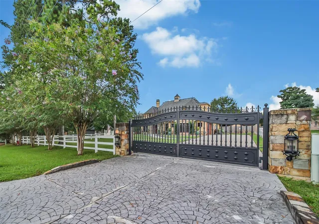 Photo 3 of Single family home for sale at 22235 Tomball Cemetery Rd, Tomball, TX 77377 | MLS# 72091563 | Listing updated on 2026-09-23