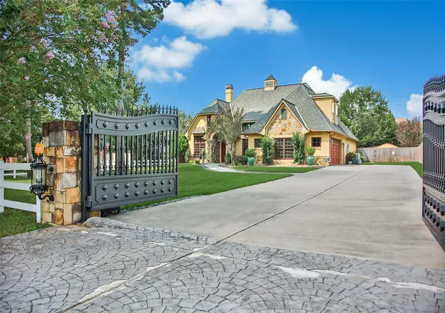 Photo 3 of Single family home for sale at 22235 Tomball Cemetery Rd, Tomball, TX 77377 | MLS# 72091563 | Listing updated on 2026-09-23