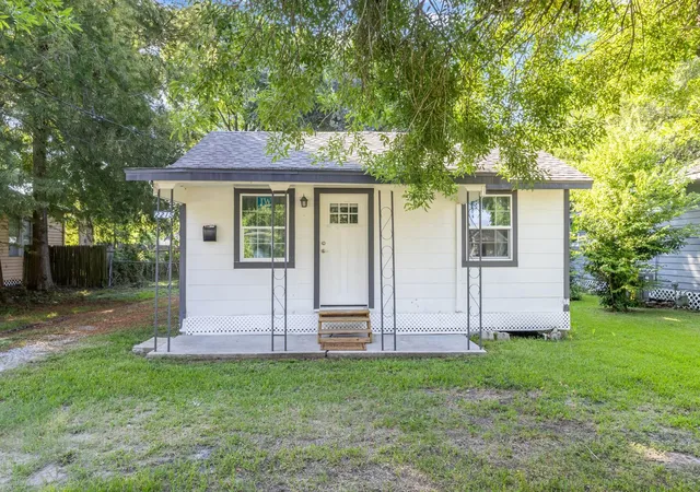 Photo 1 of Sale Pending at 2215 Ave B, Nederland, TX 77627 | MLS# 88046480 | Listing updated on 2026-09-09