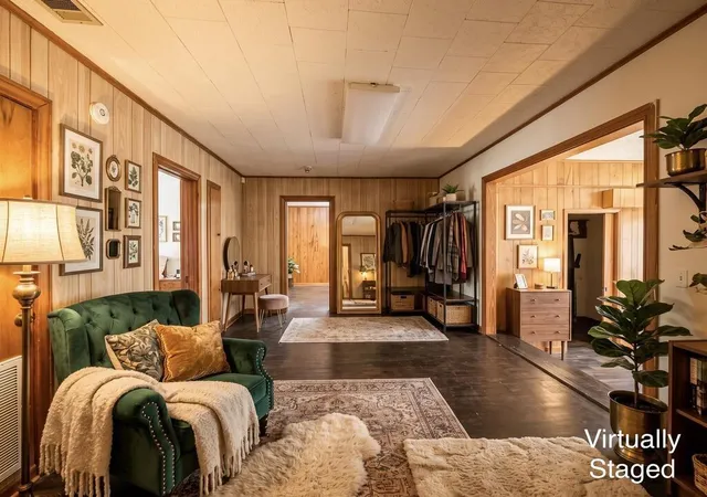 Photo 4 of Single family home for sale at 611 Park Ln, Lufkin, TX 75904 | MLS# 94737653 | Listing updated on 2026-09-02