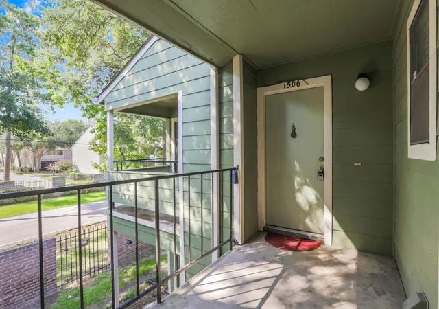 Photo 1 of Condo for sale at 14777 Wunderlich Dr #1506, Houston, TX 77069 | MLS# 67903977 | Listing updated on 2026-09-01