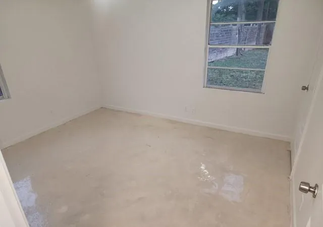 Photo 3 of Single family home for sale at 9010 Sultan Dr, Houston, TX 77078 | MLS# 35029736 | Listing updated on 2026-09-07