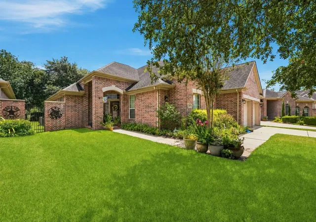 Photo 3 of Single family home for sale at 3206 Mcmahon Way, Missouri City, TX 77459 | MLS# 71465182 | Listing updated on 2026-10-03
