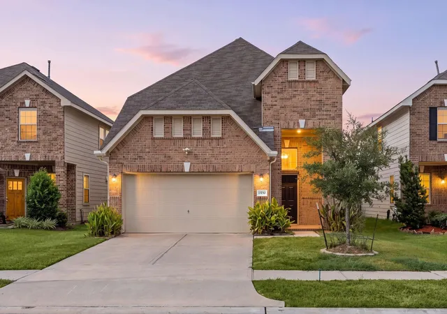 Photo 1 of Sale Pending at 13730 Evansdale Ln, Houston, TX 77083 | MLS# 94632459 | Listing updated on 2026-09-15