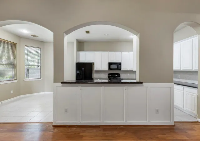 Photo 3 of Single family home for sale at 18314 Otter Crk Trl, Humble, TX 77346 | MLS# 39066789 | Listing updated on 2026-09-04