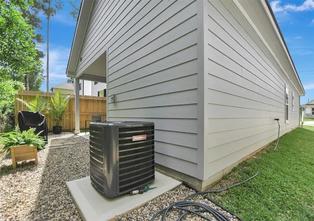 Photo 34 of Single family home for sale at 16942 Balmoral, Montgomery, TX 77316 | MLS# 89394205 | Listing updated on 2026-09-09