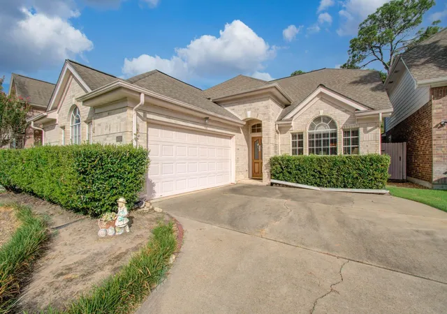 Photo 2 of Single family home for sale at 16714 Manningtree Ln, Spring, TX 77379 | MLS# 3892335 | Listing updated on 2026-09-03
