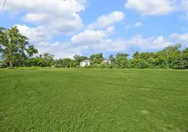 Photo 3 of Land for sale at 4013 Hirsch Rd, Houston, TX 77026 | MLS# 59800154 | Listing updated on 2026-09-14