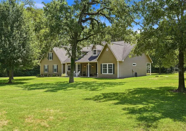 Photo 3 of Single family home for sale at 23718 County Fair Dr, Hockley, TX 77447 | MLS# 74336128 | Listing updated on 2026-09-20