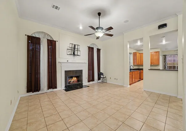 Photo 4 of Single family home for sale at 8511 Shellville Ct, Houston, TX 77040 | MLS# 52273268 | Listing updated on 2026-09-20