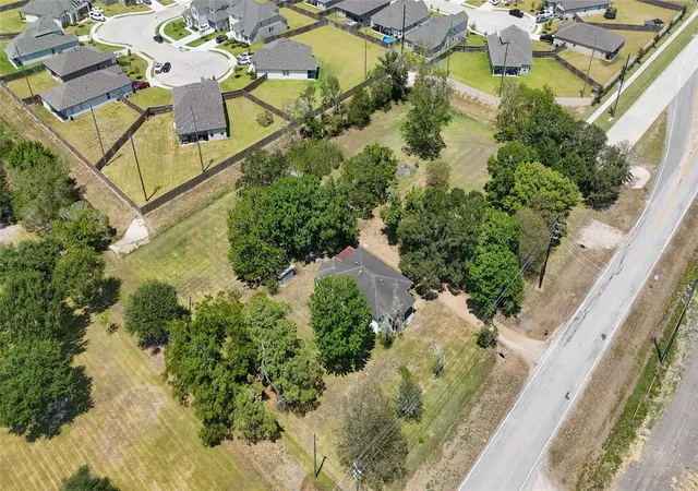 Photo 3 of Single family home for sale at 3422 Cottonwood School Rd, Rosenberg, TX 77471 | MLS# 34787168 | Listing updated on 2026-09-01