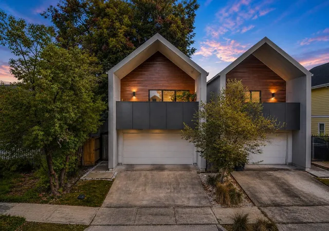 Photo 1 of Single family home for sale at 1136 Aurora St, Houston, TX 77009 | MLS# 57000208 | Listing updated on 2026-09-04
