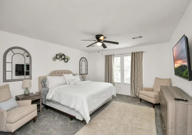 Photo 3 of Single family home for sale at 4827 Lazy Timbers Dr, Humble, TX 77346 | MLS# 66145648 | Listing updated on 2026-09-19