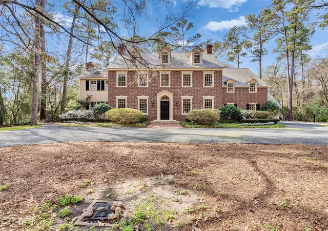 Photo 1 of Mansion for sale at 5212 Strack Rd, Houston, TX 77069 | MLS# 74477061 | Listing updated on 2026-09-12