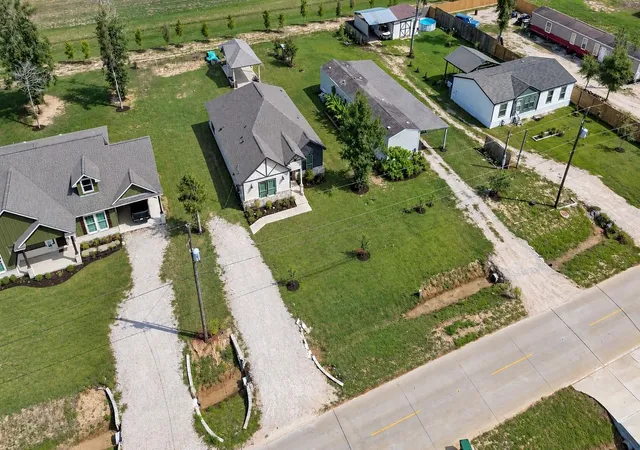 Photo 1 of Single family home for sale at 1129 Peter Pine St, Huffman, TX 77336 | MLS# 10585786 | Listing updated on 2026-10-04