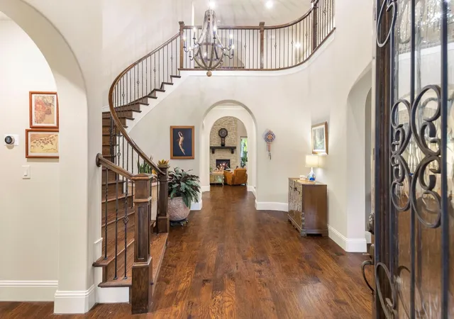 Photo 4 of Single family home for sale at 39 Pondera Point Dr, Tomball, TX 77375 | MLS# 84216508 | Listing updated on 2026-09-20