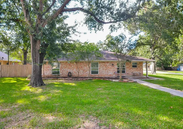 Photo 1 of Sale Pending at 2615 Brazeal St, Waller, TX 77484 | MLS# 91253350 | Listing updated on 2026-09-22