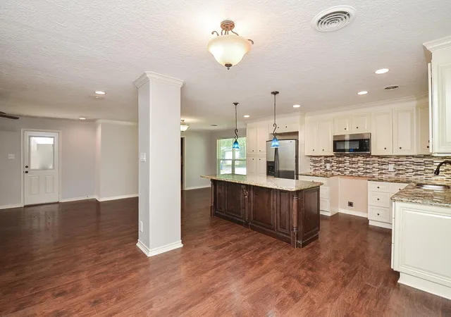 Photo 4 of Sale Pending at 2615 Brazeal St, Waller, TX 77484 | MLS# 91253350 | Listing updated on 2026-09-22