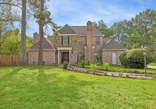 Photo 1 of Sale Pending at 20011 Lucia Ln, Humble, TX 77346 | MLS# 18478601 | Listing updated on 2026-09-18