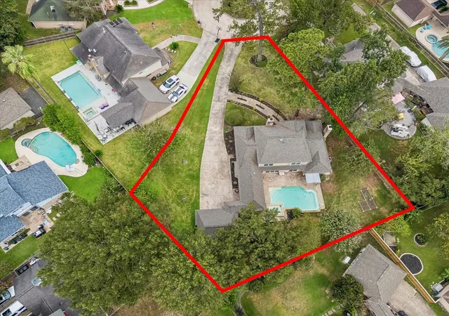 Photo 2 of Sale Pending at 20011 Lucia Ln, Humble, TX 77346 | MLS# 18478601 | Listing updated on 2026-09-18