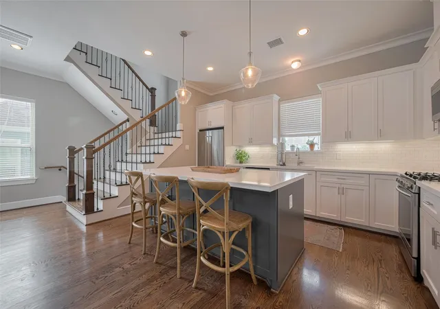 Photo 1 of Single family home for sale at 2604 Bevis St #E, Houston, TX 77008 | MLS# 69721507 | Listing updated on 2026-09-06