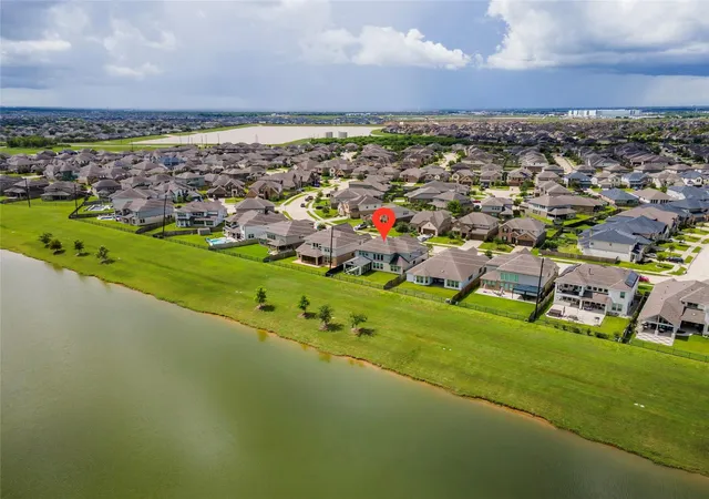 Photo 3 of Single family home for sale at 18534 Twilight Arbor Trl, Richmond, TX 77407 | MLS# 55873841 | Listing updated on 2026-09-12