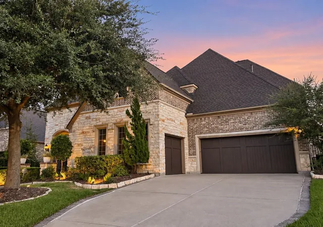 Photo 1 of Single family home for sale at 14423 Tivoli Dr, Houston, TX 77077 | MLS# 39581627 | Listing updated on 2026-09-24