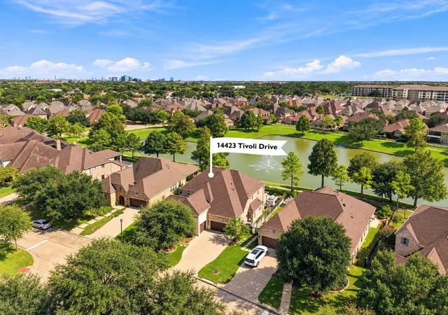 Photo 3 of Single family home for sale at 14423 Tivoli Dr, Houston, TX 77077 | MLS# 39581627 | Listing updated on 2026-09-24