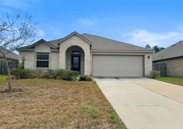 Photo 1 of Single family home for sale at 19115 Pinewood Grv Trl, New Caney, TX 77357 | MLS# 68310003 | Listing updated on 2026-10-08