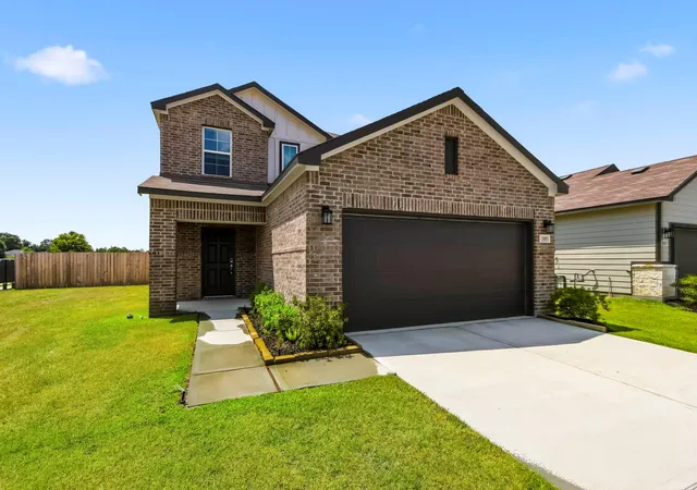 Photo 2 of Single family home for sale at 1885 Redwood Ln, Dayton, TX 77535 | MLS# 16841021 | Listing updated on 2026-10-04
