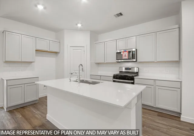 Photo 2 of Single family home for sale at 18191 Woodpecker Trl, New Caney, TX 77357 | MLS# 71998192 | Listing updated on 2026-09-11