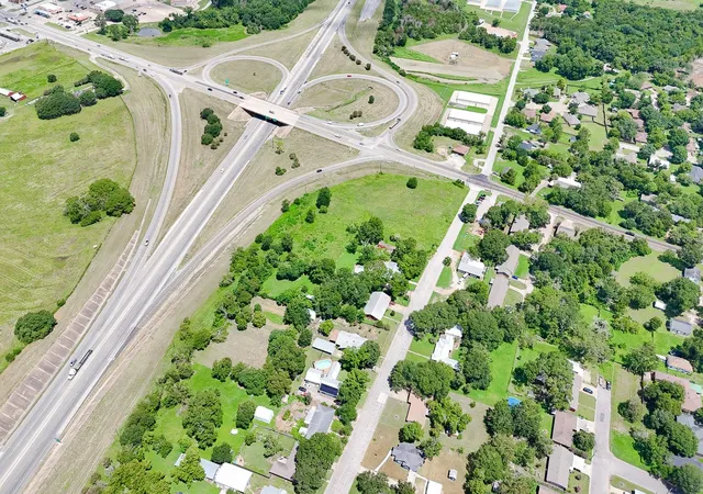 Photo 4 of Land for sale at 102 S Dixie St, Brenham, TX 77833 | MLS# 60880017 | Listing updated on 2026-09-04