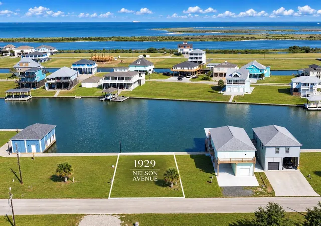 Photo 3 of Land for sale at 1929 Nelson St, Port Bolivar, TX 77650 | MLS# 400346 | Listing updated on 2026-09-09