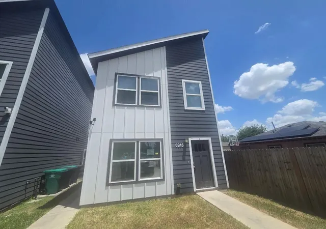 Photo 2 of Multi family home for sale at 6916 Tommye St #A-B, Houston, TX 77028 | MLS# 38231360 | Listing updated on 2026-09-25