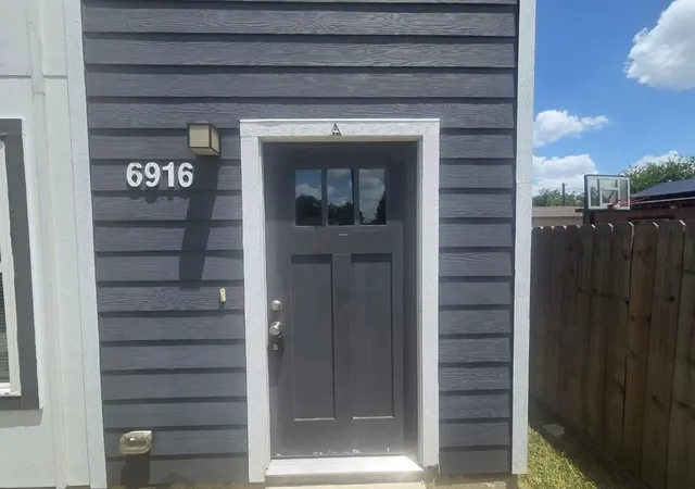 Photo 3 of Multi family home for sale at 6916 Tommye St #A-B, Houston, TX 77028 | MLS# 38231360 | Listing updated on 2026-09-25