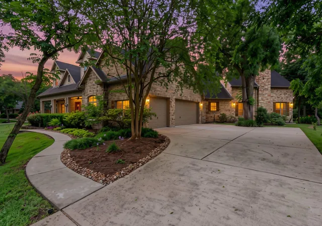 Photo 2 of Single family home for sale at 3215 Wellspring Lake Dr, Fulshear, TX 77441 | MLS# 19534156 | Listing updated on 2026-09-19